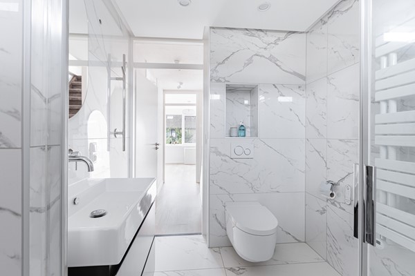 Foto - Verkocht onder voorbehoud: Instapklare gezinswoning in Klundert